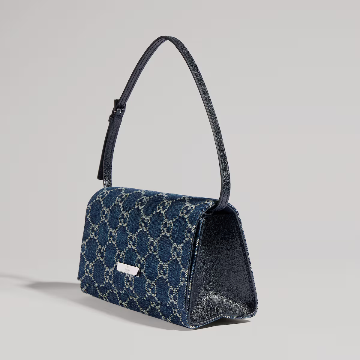 Small pouch with strap and Gucci plaque A002KGFAF9B4042 - 图片 5